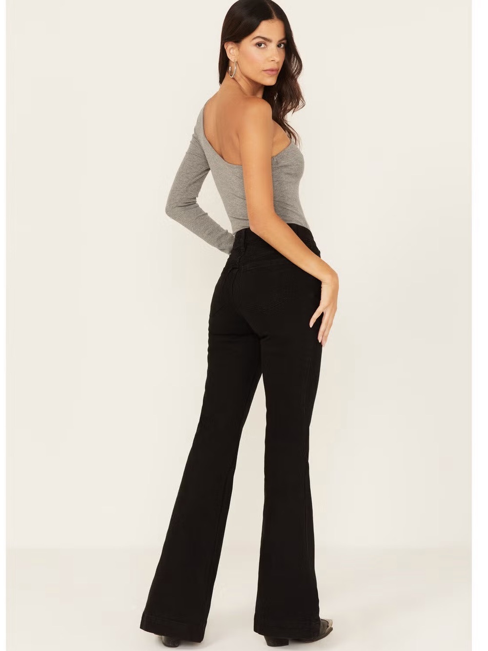 Shyanne Black High-Rise FLARE STRETCH Leg Jeans 26 X 34